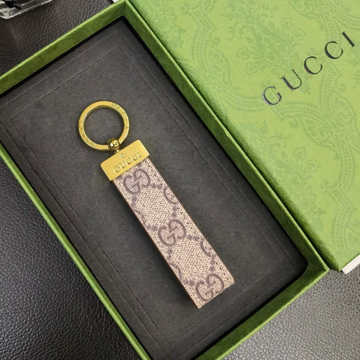 Gucci key chains: A glamorous collection of luxurious and stylish key accessories