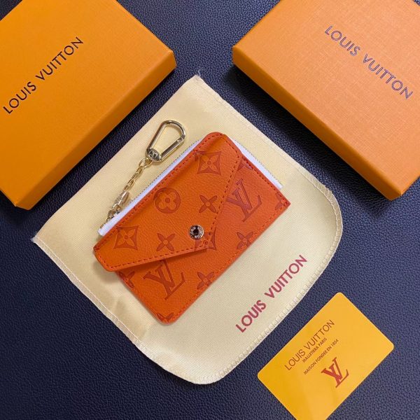 Sleek Louis Vuitton Card Holder Wallet for Everyday Elegance