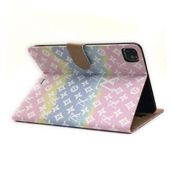 Fashionable Louis Vuitton iPad case, a blend of style and utility